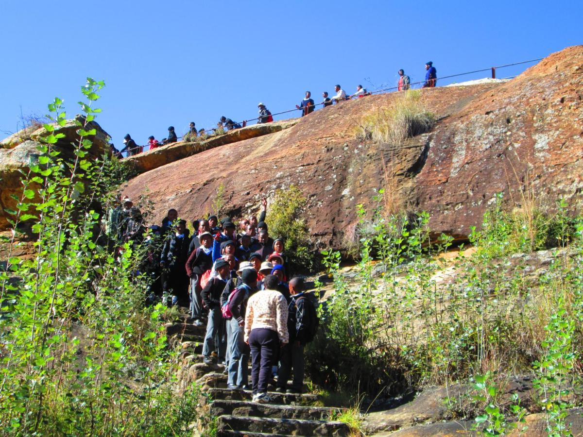 Liphofung Cave, Chalets 호텔 Butha-Buthe 외부 사진